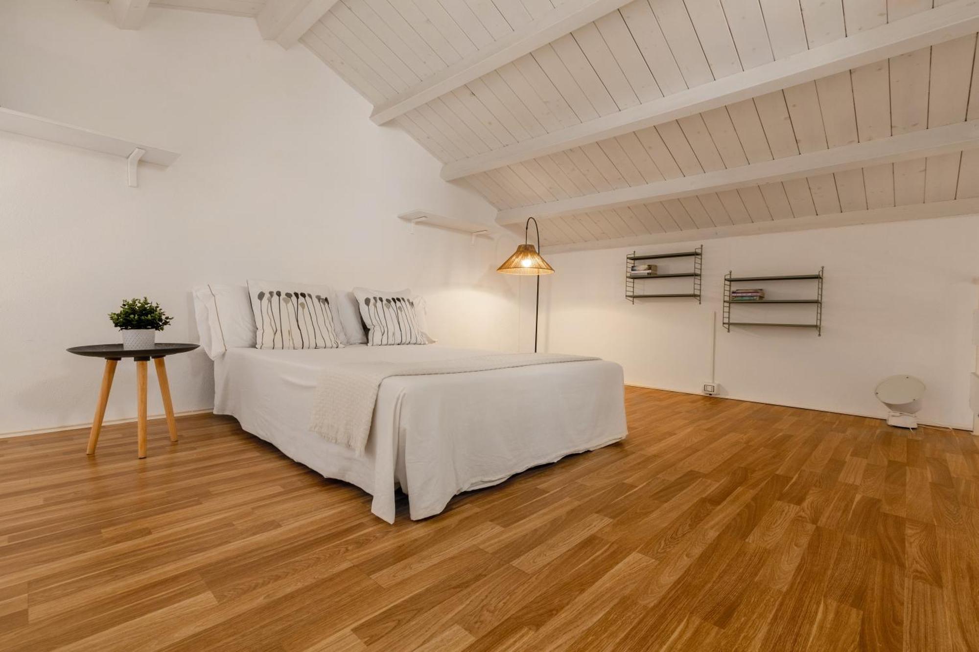 Domus De Silva - Appartamento In Centro Storico A Cagliari Buitenkant foto
